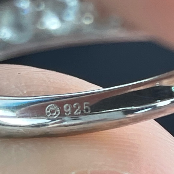 XENOX 925 Sterling Silver Ring - Picture 2 of 7